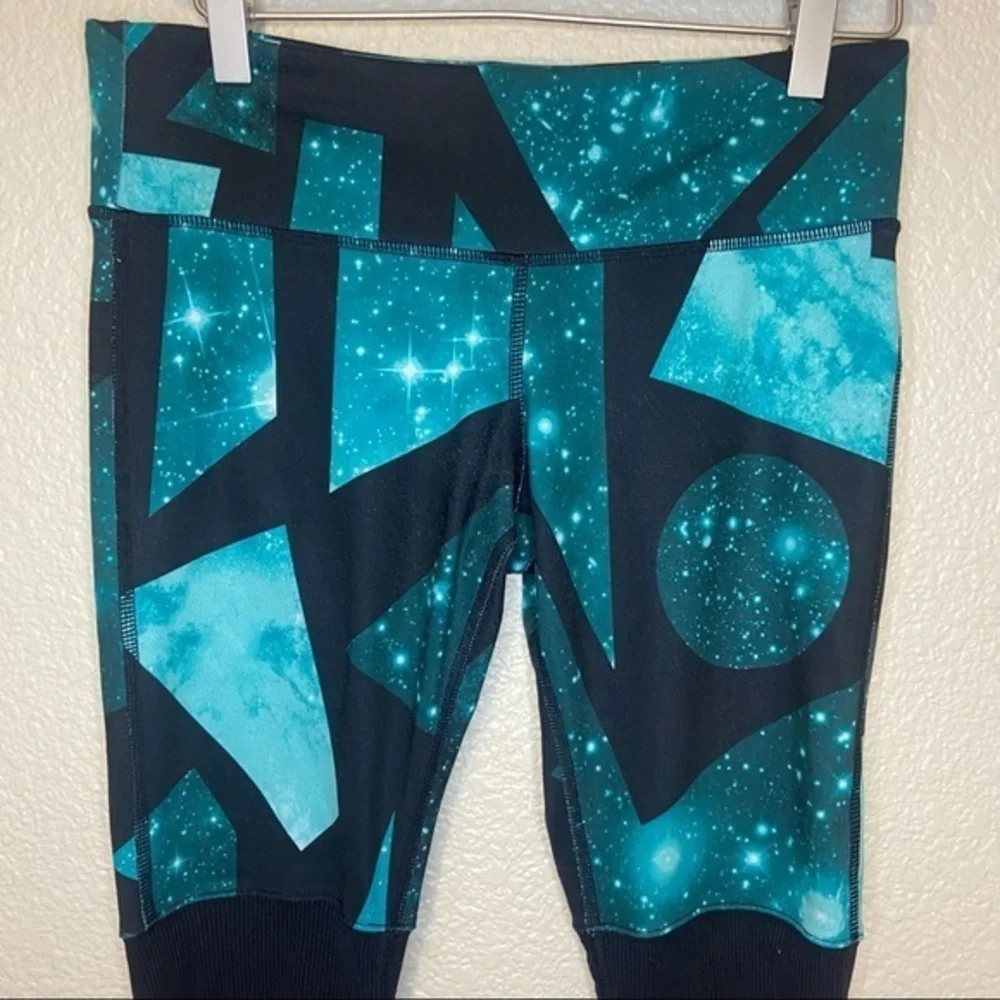 Alo Yoga Goddess Printed‎ Ribbed Leggings Green Space Size Small